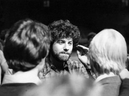 Keith Green instructs